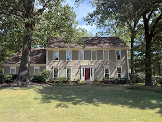 8422 Poplar Pike, Germantown, TN 38138