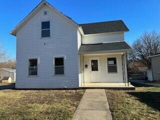 1112 N Clark St, Carroll, IA 51401
