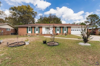 118 Avalon Dr, Warner Robins, GA 31093