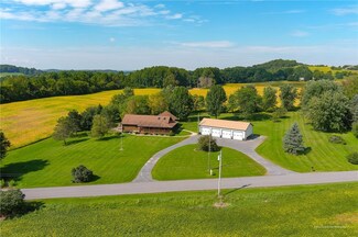 2527 Sittser Rd, Auburn, NY 13021