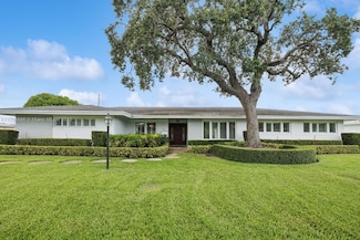 8375 SW 89th St, Miami, FL 33156