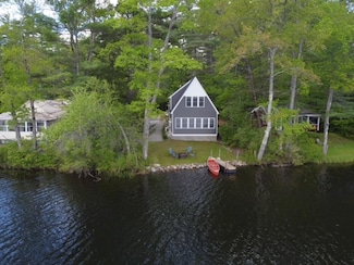 247 Rolfe Pond Rd, Hopkinton, NH 03229