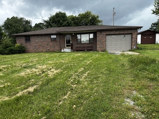 1018 New Hope Rd, Hilham, TN 38568
