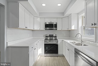 4542 Garbo Ct, Annandale, VA 22003