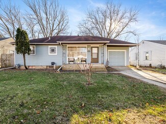 2312 Jonathan Ave, Rockford, IL 61103