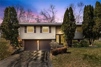 303 Goldenrod Ct, Bridgeville, PA 15017