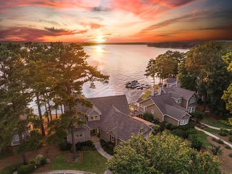 1631 Vintage Club Dr, Greensboro, GA 30642