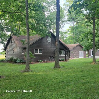 1170 E Koch Dr, Portland, IN 47371
