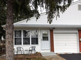 601 Willow St Unit A, Lakehurst, NJ 08733