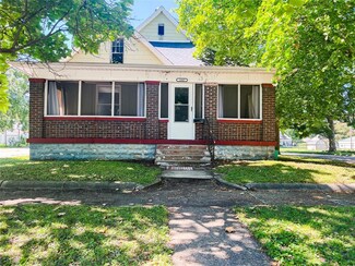 1445 S 11th St, Terre Haute, IN 47802