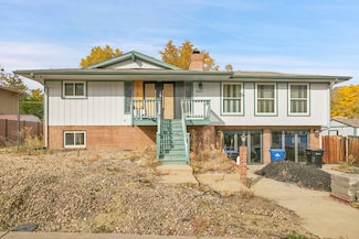 7963 W 62nd Way, Arvada, CO 80004