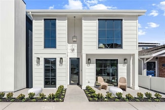 214 Abalone Ave, Newport Beach, CA 92662