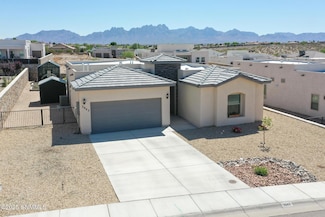 3042 Kailei Ln, Las Cruces, NM 88011