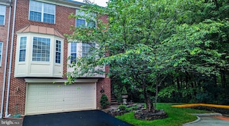 7739 Rachael Whitney Ln, Alexandria, VA 22315