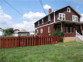 435 Ewing St, Meadowlands, PA 15347