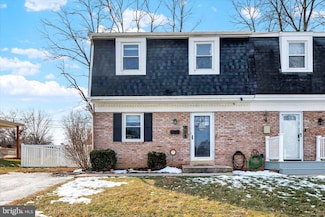 408 W 6th St, Lititz, PA 17543