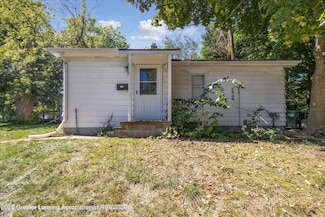 1300 Alsdorf St, Lansing, MI 48910