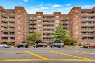 60-11 Broadway Unit 6, Woodside, NY 11377
