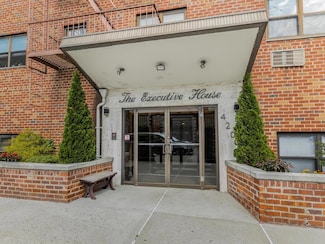 4200 Herkimer Place Unit 7E, Bronx, NY 10470