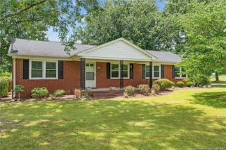 3414 Lee Ave, Sanford, NC 27332