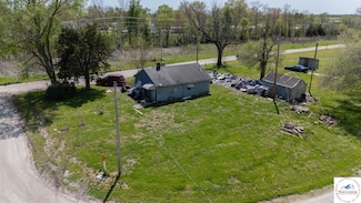 22568 Hitaffer Rd, Sedalia, MO 65301