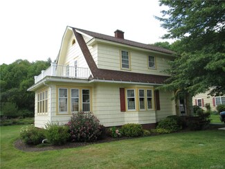 14 Prospect St, Fillmore, NY 14735