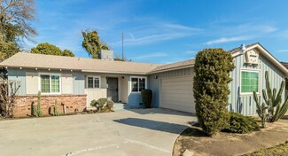 3317 E Buckingham Way, Fresno, CA 93726