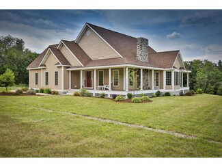 127 Reed Rd, Lancaster, NH 03584