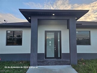 2801 48th St W, Lehigh Acres, FL 33971