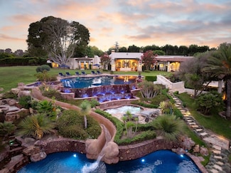 17405 Via de Fortuna, Rancho Santa Fe, CA 92067