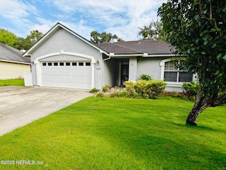 1845 Weston Cir, Fleming Island, FL 32003