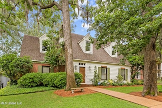8 Moss Forest Place, Jackson, MS 39211