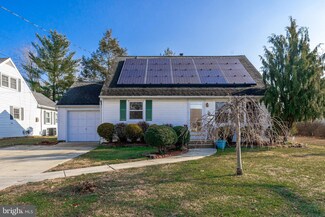 25 School Ln, Woodstown, NJ 08098