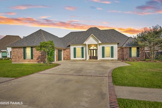 102 Solano Dr, Lafayette, LA 70503