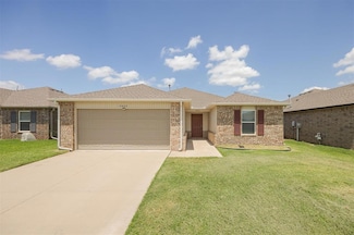9433 NW 122nd Terrace, Yukon, OK 73099