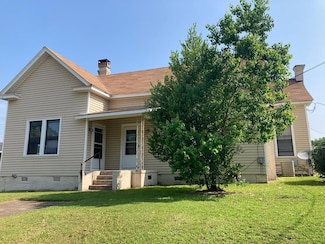 307 Montgomery St, Troy, AL 36081