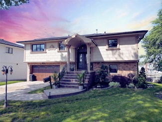 3060 Ann St, Baldwin, NY 11510