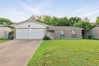 1231 Saturn Dr, Cedar Hill, TX 75104