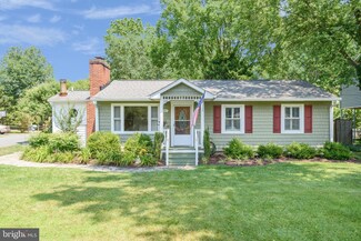 3611 South River Terrace, Edgewater, MD 21037