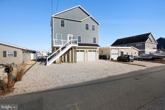18 W Hudson Dr, Little Egg Harbor Township, NJ 08087