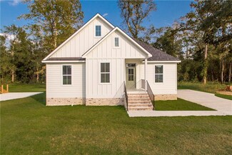 39329 Twin Lakes Blvd, Ponchatoula, LA 70454