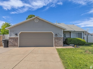 1129 W 1640 N, Clearfield, UT 84015