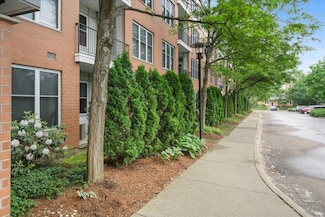 370 Farrell St Unit 217, South Burlington, VT 05403