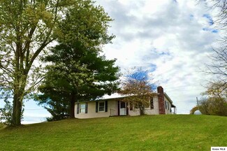 6993 Granville Rd, Mount Vernon, OH 43050