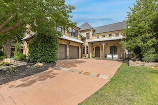 933 Glenhurst Rd, Keller, TX 76248