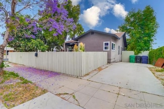 3891 Superba St, San Diego, CA 92113