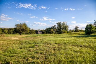 527 Phillipsburg Church Rd, Bellville, TX 77418