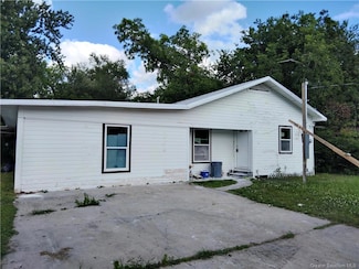 1121 Stevenson St, Vinton, LA 70668