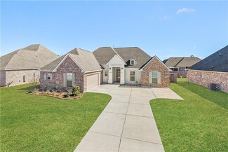 44210 Shadowpoint Dr, Hammond, LA 70403