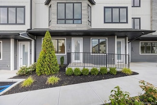 472 W Central Ave Unit 105, Spring Valley, NY 10977